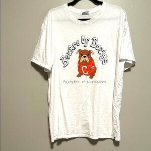 Where I’m free cle browns t shirt large